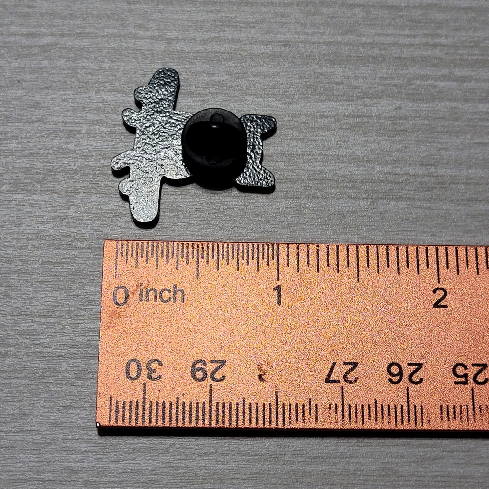 French Bulldog Sitting On A Skateboard Enamel Pin - Picture 5 of 8